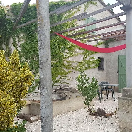 فندق Aux Oliviers *